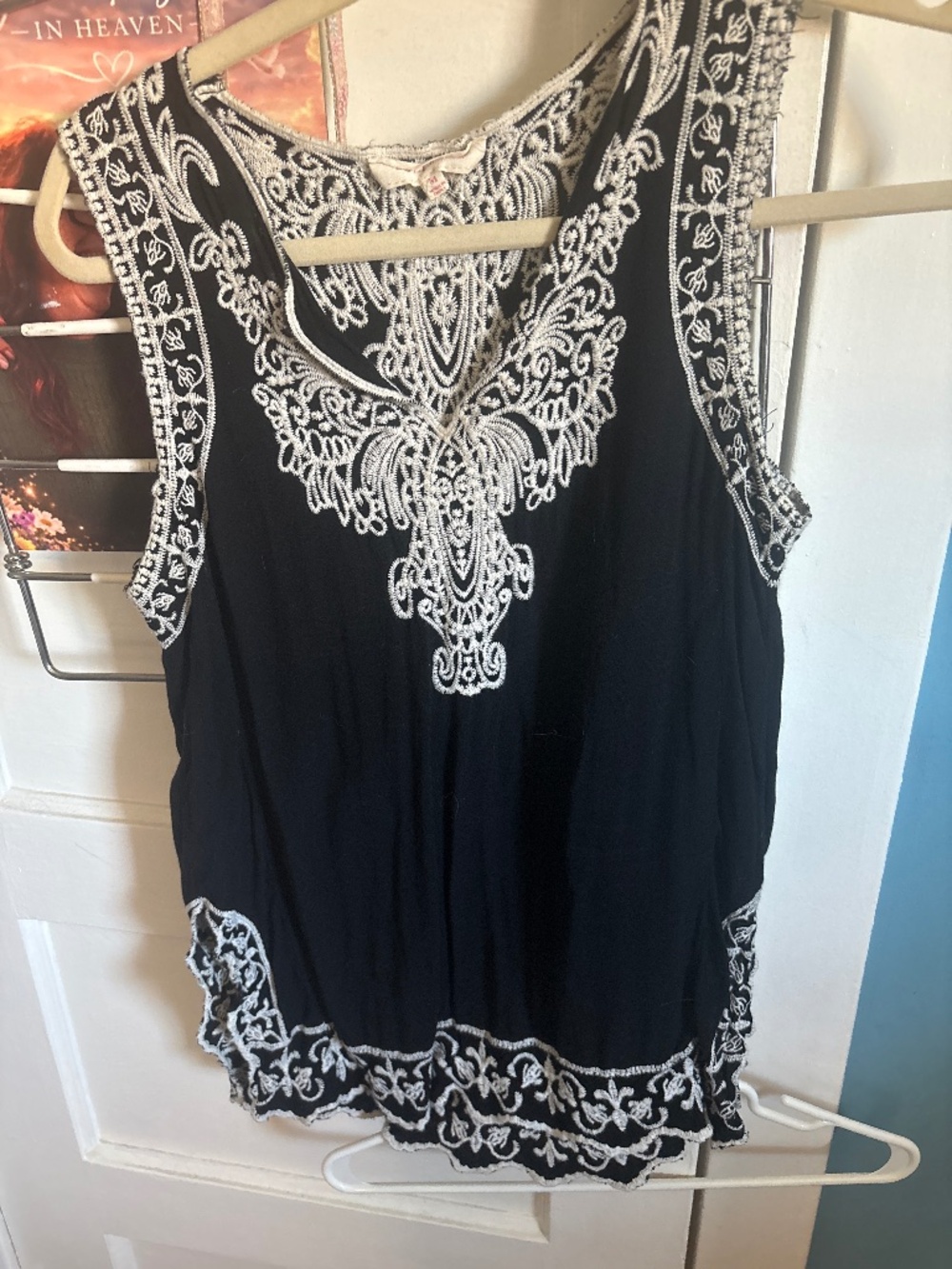 Solitaire Lace tank